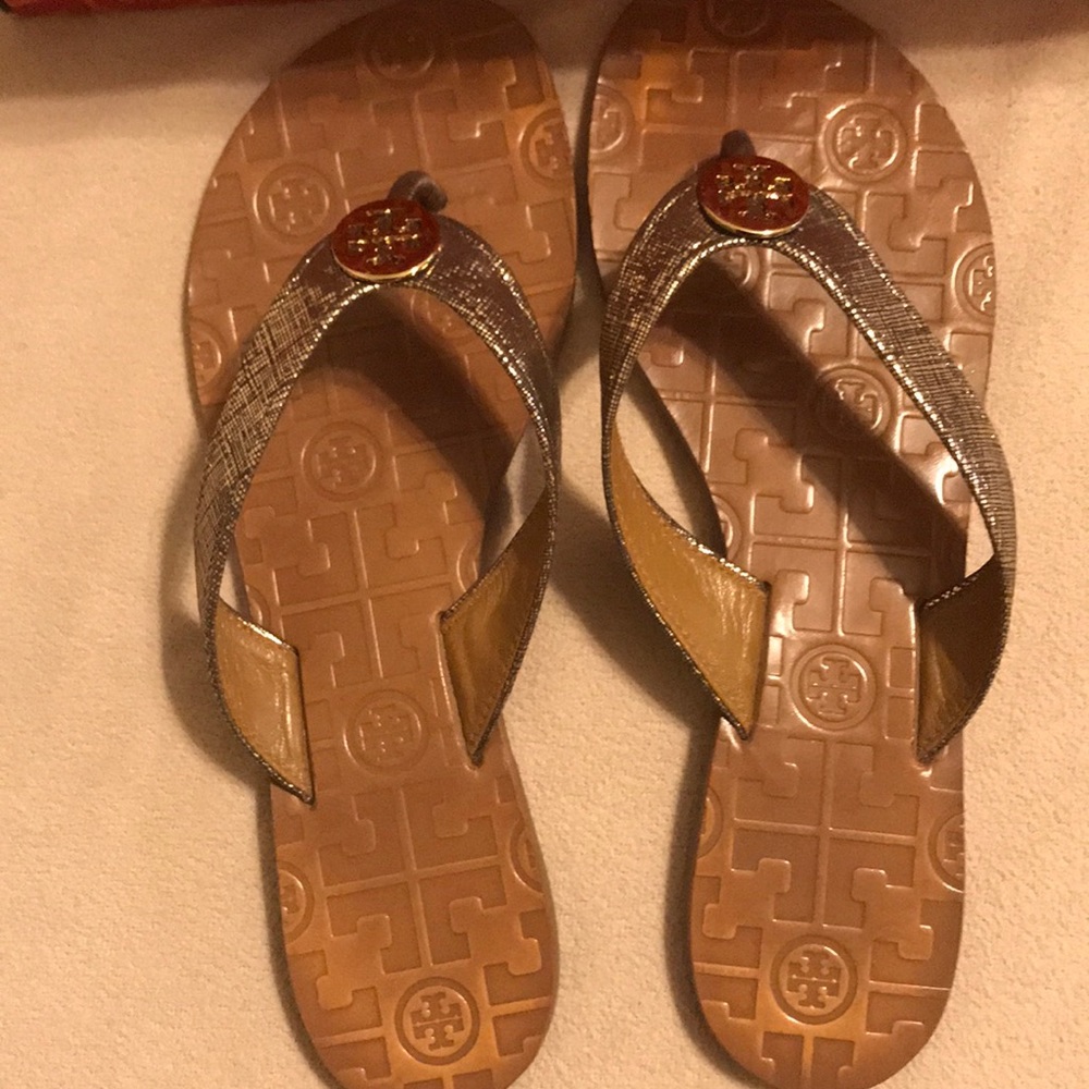 Tory Burch Thora Lurex Suede gold sandals Size 7 - Picture 6 of 8